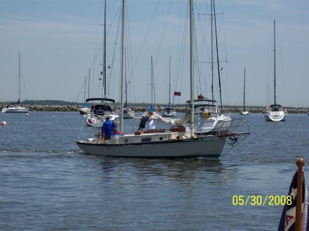 Coming into Atlantic Highlands Marina