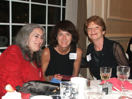 Sue Blumert, Barb Fisher, Simmee Deese