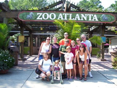 The Whole Gang at the Zoo 8-2007