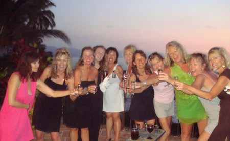 gals 30th reunion in Mexico !