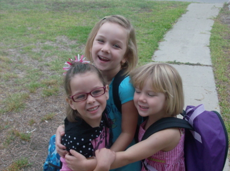 little girl's first day of school 002