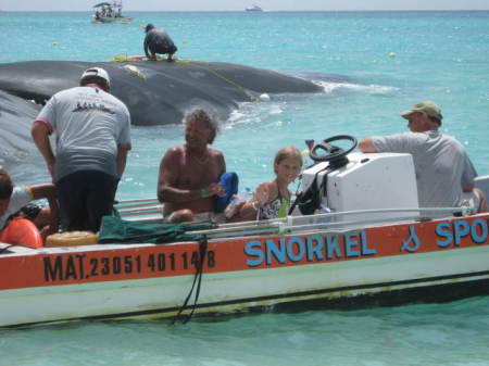 Sierra and Dad going snoekling