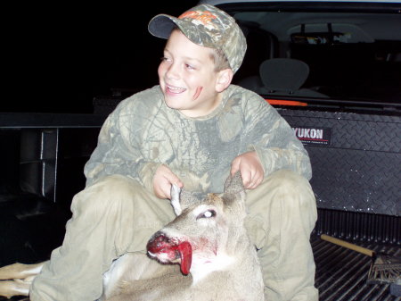 CHRISTOPER FIRST DEER AT 7 YEARS OLD