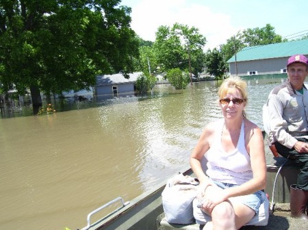 Flood waters in Clarksville, Mo 6/2008