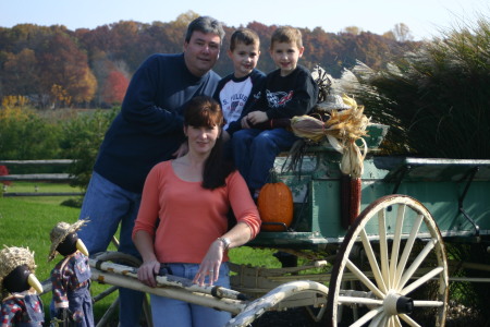 Fillman Family Annual Wagon Picture