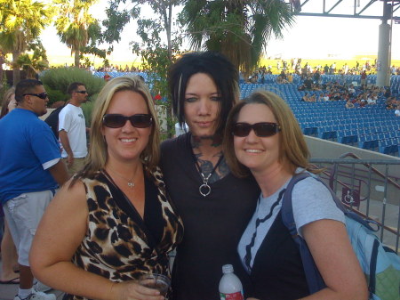 DJ Ashba, my friend Kerri & I at Cruefest '08