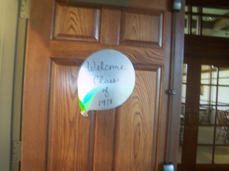 Welcome sign on door