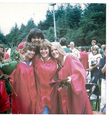 grad day :) me, kim, carla & birta