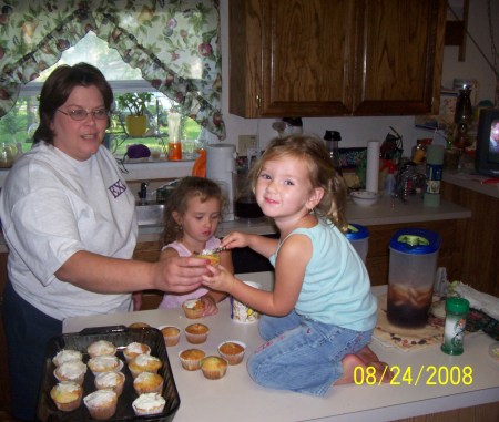 couple of awnry girls in the kitchen