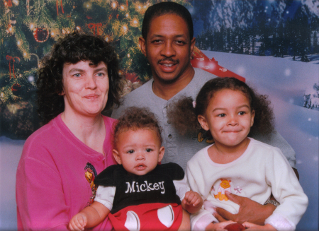 Clary Family photo Christmas 2005