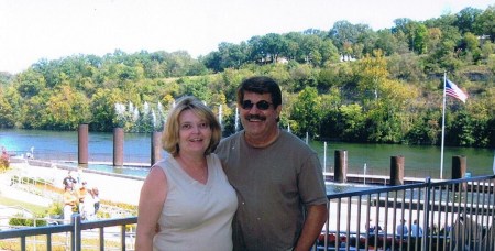 PAT AND DIANE ON TRIP TO BRANSON, MO.