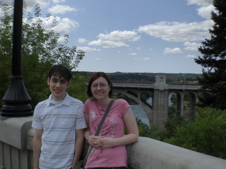 Eric and girlfriend Jessica