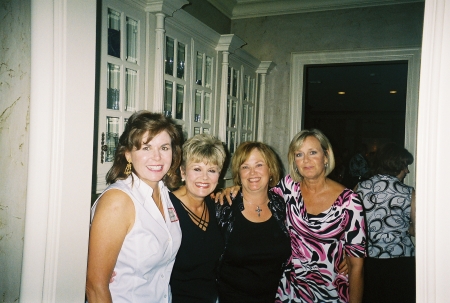 Trish, Vickie, Nancy & Vicki