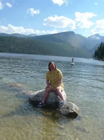 HEATHER AT LAKE -- JULY 2008