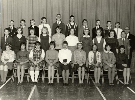 1966 8th Grade Class Photo