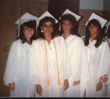 1985-Susan,Rosanna,Noel & Dawn