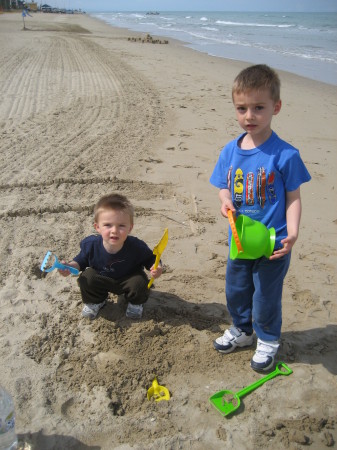 Eric & Ryan enjoying some beach time