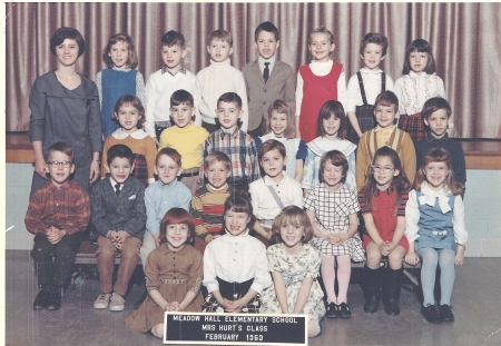 Mrs. Hurt's 1st Grade Class 1969