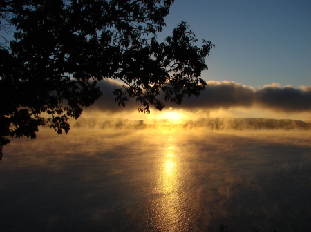 Pickwick Sunrise Fall '07