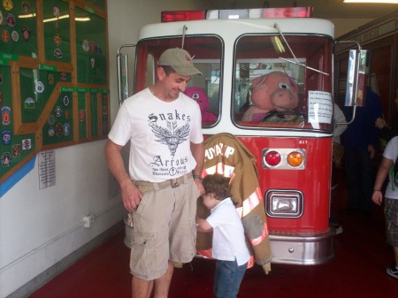 steven/me at puyallup fair 2008