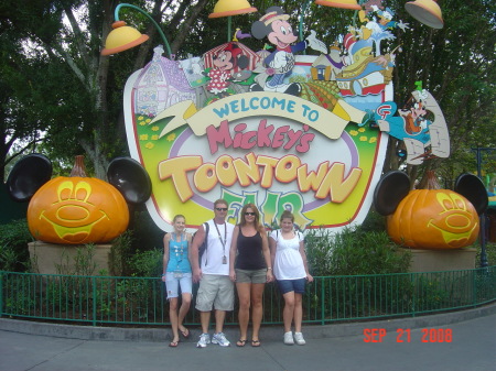 The whole family at Disney World