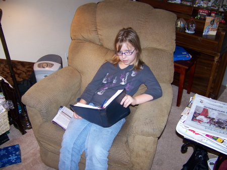 Madison reading Christmas story