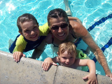 Dom, Gran  and Angelo in the pool 7/08