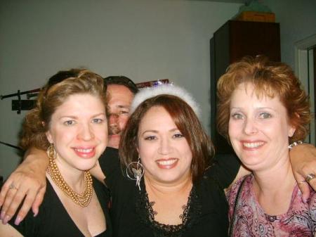Julie (Saenz), Me & Kelley (Mohler) in 2007