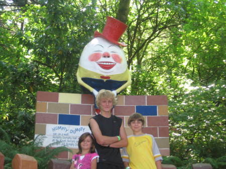 Megan Alex and Troy  Enchanted forest 7-21-08