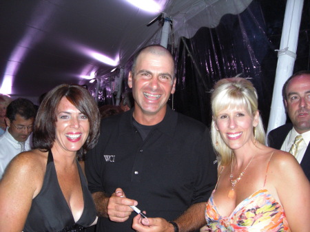 Jill and Robin with Rocco Mediate