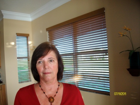 Linda Clerke's Classmates® Profile Photo