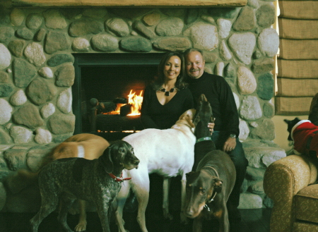 Christmas 2007 with the Halseth Hounds!
