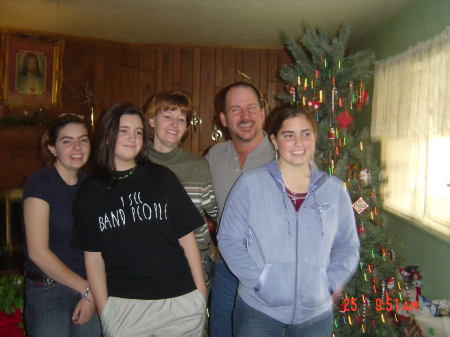 Greg, Stacy, Cassie, Natalie and Savannah