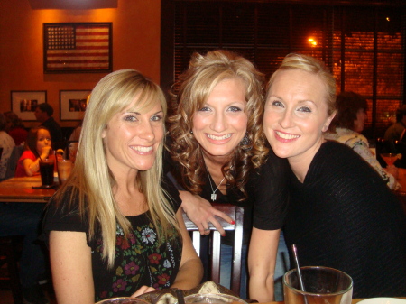 Shasta, Courtney and Shannon