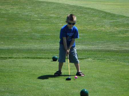 My son is an awesome golfter 2008