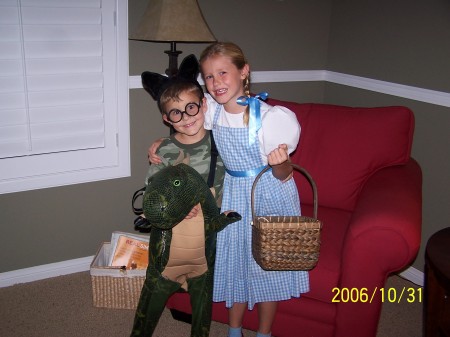 Dorothy and Harry Potter the Dinosaur