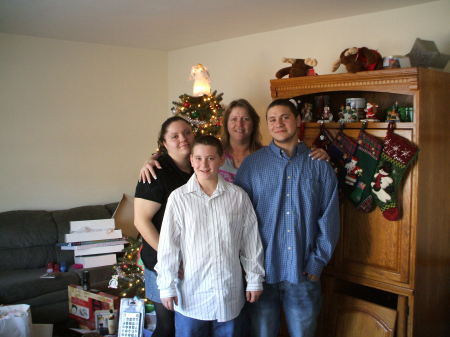 Christmas 2007 with all 3 kiddies!