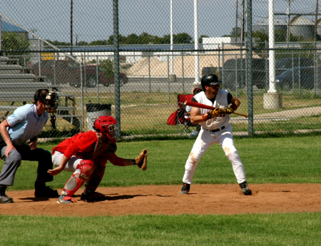 Me Bunting for a Hit