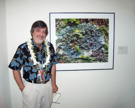 Rick at "Artists of Hawaii" exhibit-July 2007