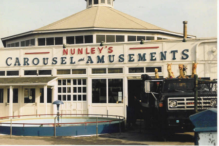 Nunley's Exterior