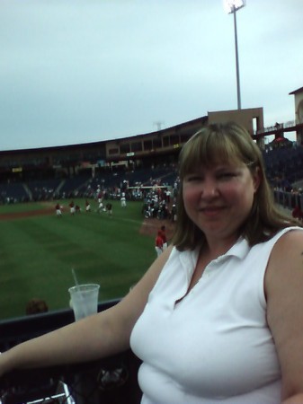 sher at baseball game