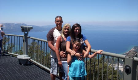 Edgar, Jeanne, Mariah & Celeste Lake Tahoe