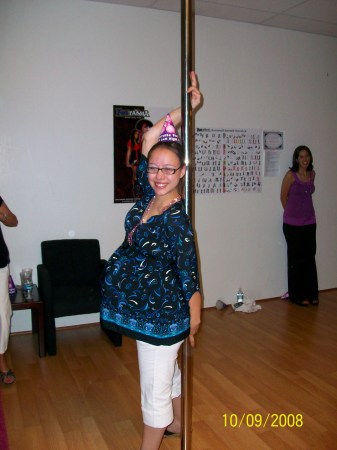pole dancing