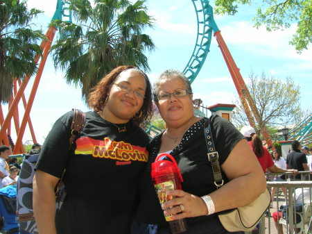 six flags fiesta texas 2008