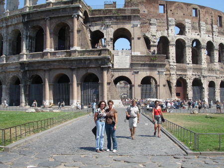 Cheryl & Suz in Rome