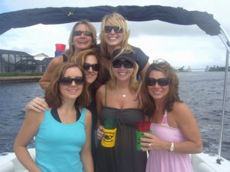 Amy, Toni Ann, Gina, Amy, Jen and me