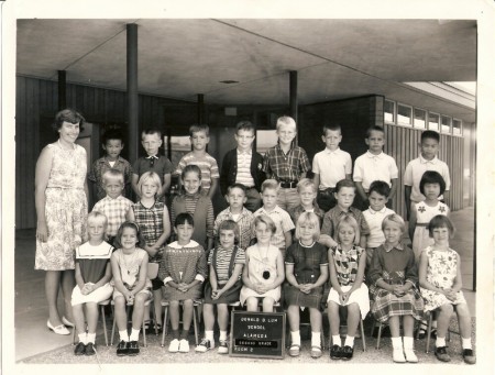 Lum School 1966 , Room 2