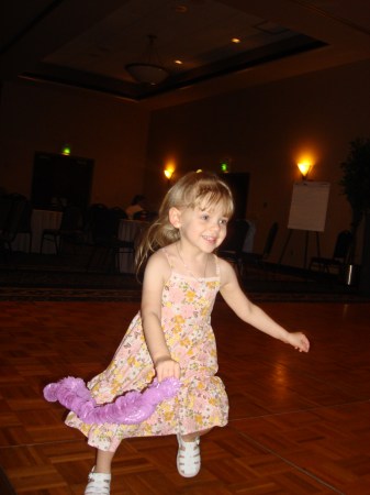 Catie-Cat the dancing princess