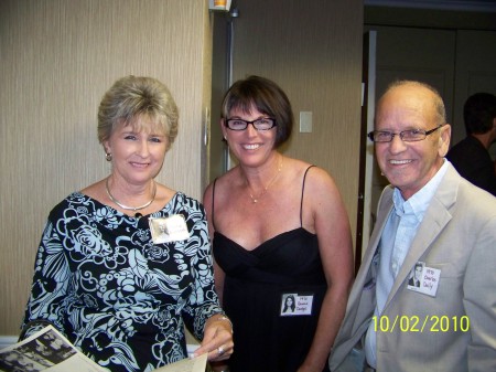 Bonnie Brombach, Bonnie Dodge, Chuck Daily