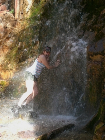 jen-in waterfall